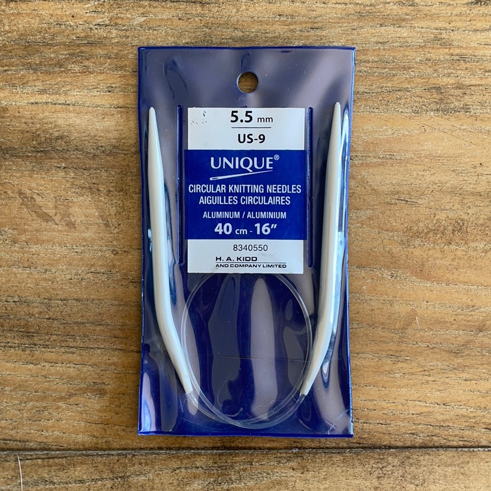 UNIQUE Brand Circular Knitting Needles US size 9 (5.5 mm) 40 cm length